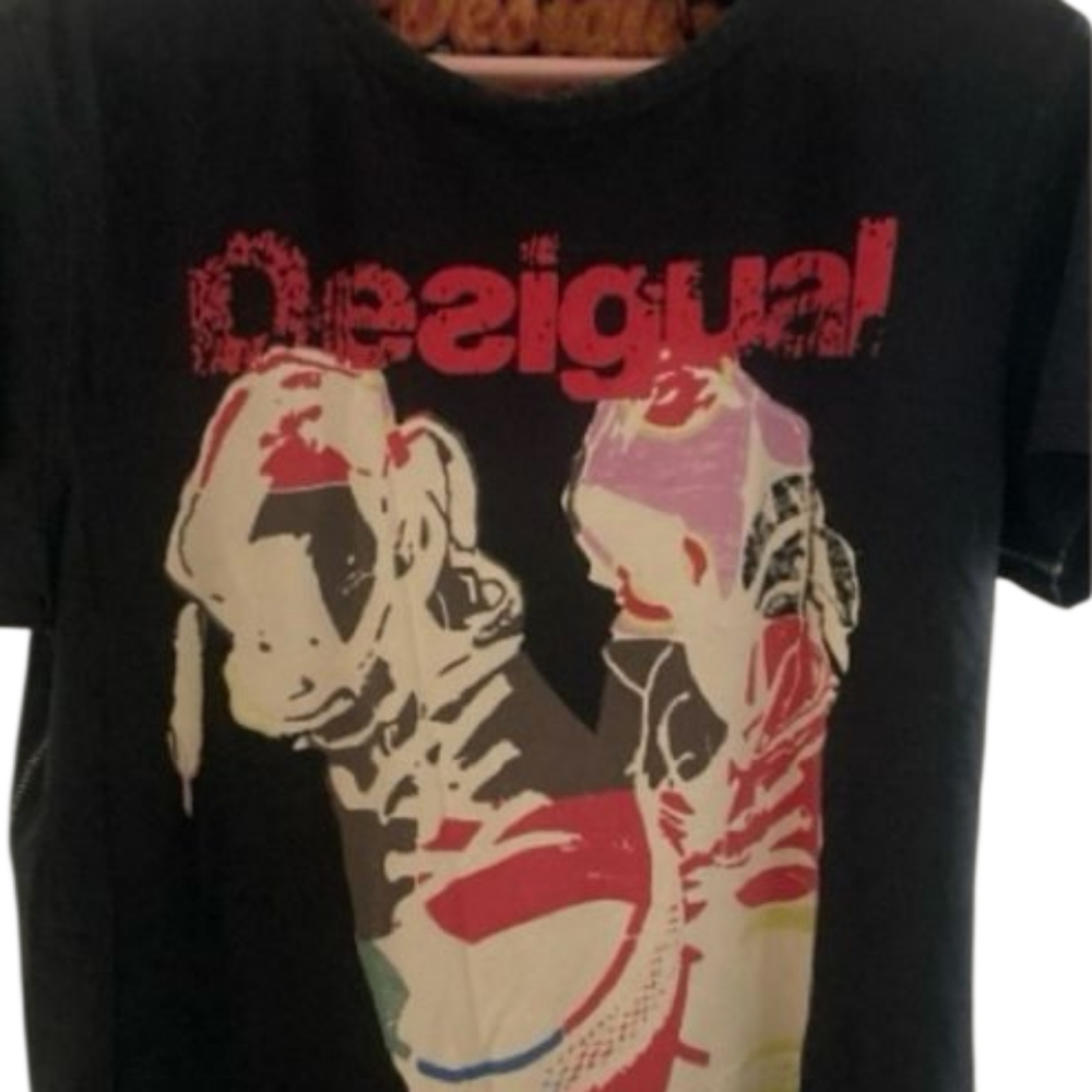 💫DESIGUAL Mens Y2K Graphic T-Shirt Top Short Sleeve. Rare Find